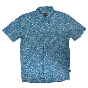 Patagonia Men's Go-To Lightweight Button Down Shirt Lago Blue Size S